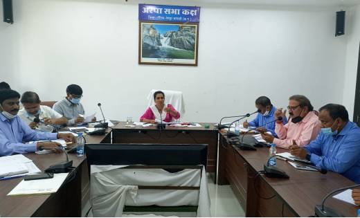 GPM कलेक्टर ने विभिन्न विभाग प्रमुखों की ली विशेष बैठक