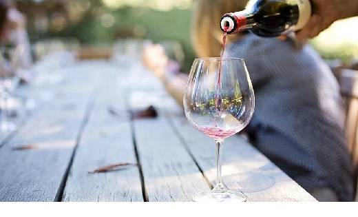 शराब पीने से क्या वाकई में बढ़ाता है वजन ? जानिए कितनी सच्चाई... - CG Sandesh