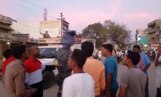 बसना : सर्व हिन्दु समाज द्वारा  इस्लामिक आतंकवाद का पुतला दह... - CG Sandesh