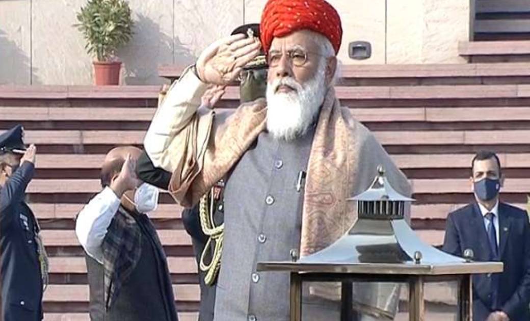 पीएम मोदी ने देशवासियों को दी गणतंत्र दिवस की शुभकामनाएं...द... - CG Sandesh