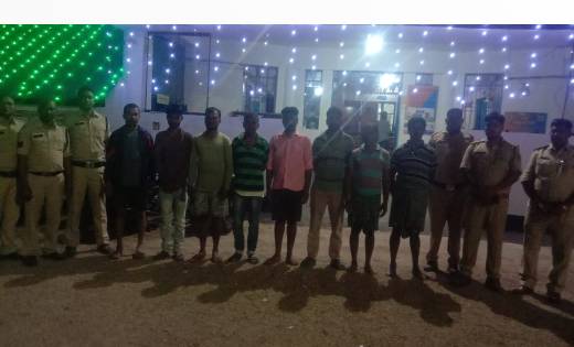 सरायपाली: जुआ रेड कार्यवाई करने गई पुलिस टीम के साथ वाद-विवा... - CG Sandesh