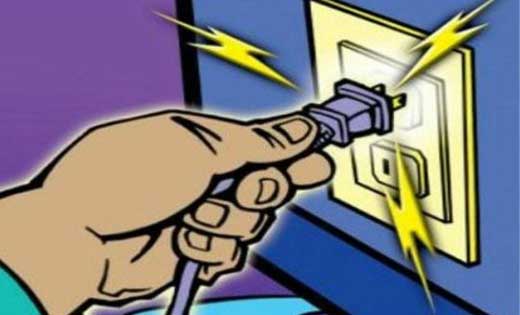 जानिए छूने पर क्यों लगता है बिजली का झटका... - CG Sandesh