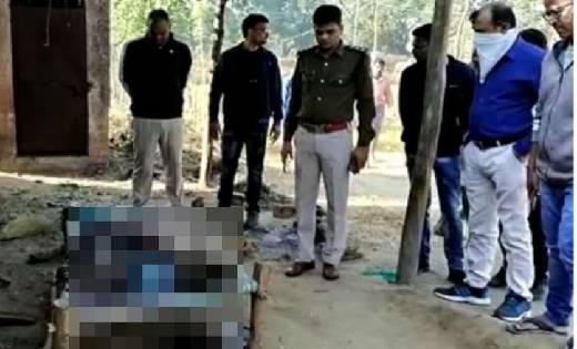  सूरजपुर : खाट पर मिली महिला-पुरुष की खून से लथपथ लाश, अवैध ... - CG Sandesh