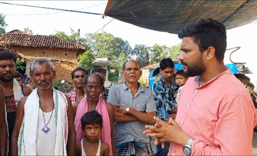सरायपाली : 75 वर्षों में नही बन पाया पुल, कोकड़ी के ग्रामीण क... - CG Sandesh