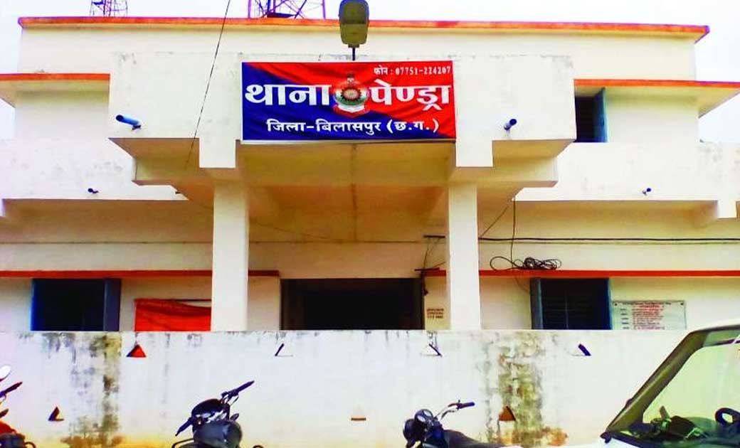 मानसिक रूप से अस्वस्थ महिला ने टंगिया मारकर पति की हत्या, ती... - CG Sandesh
