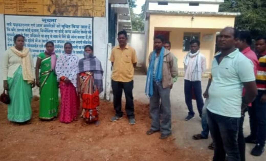 सांठ-गांठ करके पंचायत का खजाना ही खा गए सरपँच और सचिव..! पंच... - CG Sandesh