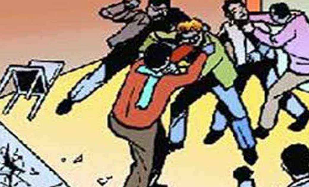 सरायपाली : दो पक्षों में परिवारिक विवाद को लेकर मारपीट का काउंटर मामला दर्ज.