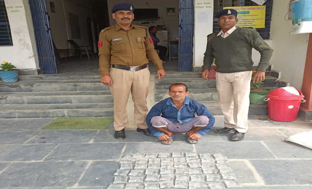 50 पाउच उड़ीसा ज़ेब्रा छाप महुआ शराब जप्त. - CG Sandesh