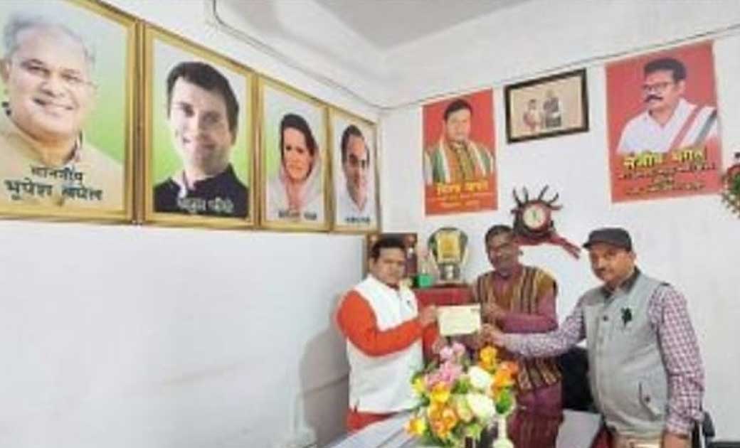 जशपुर विधायक विनय भगत ने श्रीराम मंदिर निर्माण के लिए दिया एक लाख 21 हजार रुपए का सहयोग, क्षेत्रवासियों की इच्छा अनुसार दान करने की अपील 