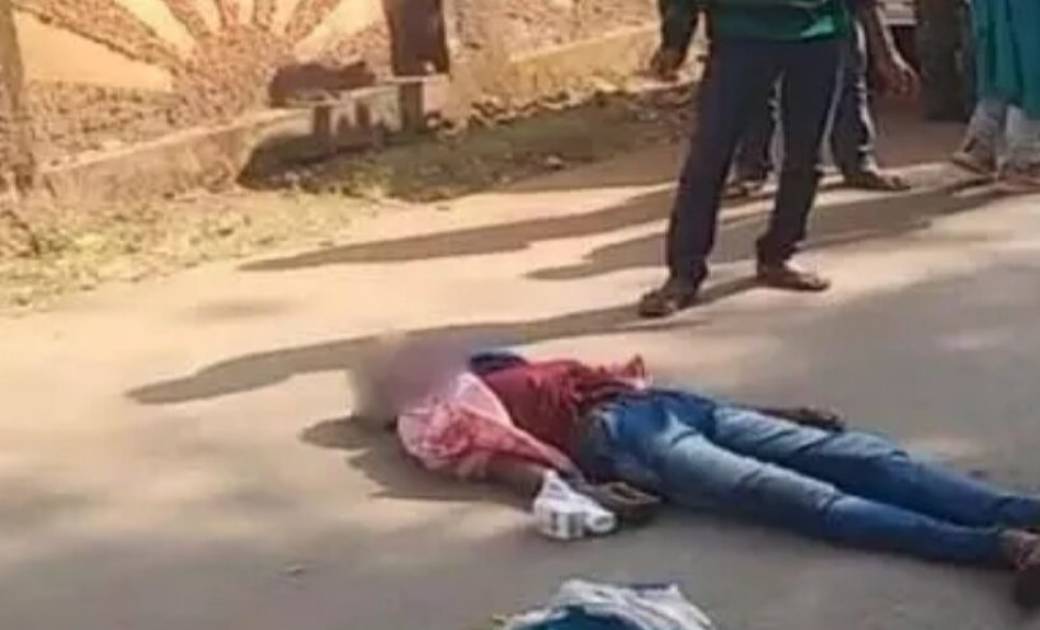युवक अपनी बीमार बच्ची के लिए दवाइयां लेकर जा रहा था, अज्ञात व्यक्ति ने चाकू से वार करके उतारा मौत के घाट....