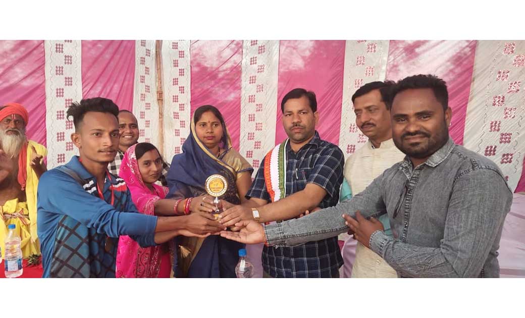 सारंगढ़ विधानसभा की लोकप्रिय विधायक उत्तरी गनपत जाँगड़े जनप्रत... - CG Sandesh