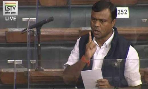 लोकसभा में फिर उठा बस्तर की हवाई सेवा का विस्तार एवं नाइट ले... - CG Sandesh