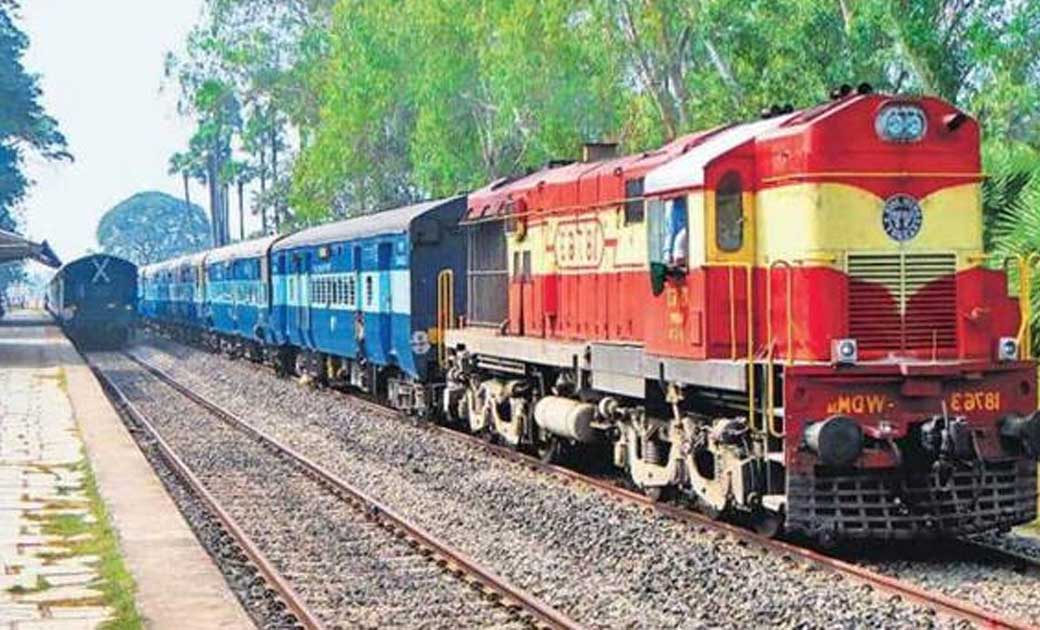 02037 / 02038 पूरी–अजमेर-पूरी द्वि- साप्ताहिक सुपर फास्ट स्प... - CG Sandesh