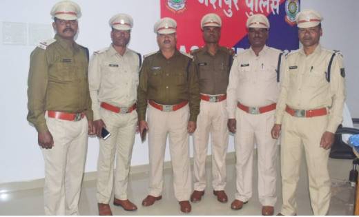 6 प्रधान आरक्षकों को सहायक उप निरीक्षक के पद पर स्टार लगाकर पदोन्नति प्रदान की गई