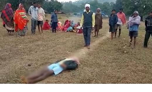  नक्सलियों से पत्नी अपने पति की जान की मांगती रही भीख, नहीं ... - CG Sandesh
