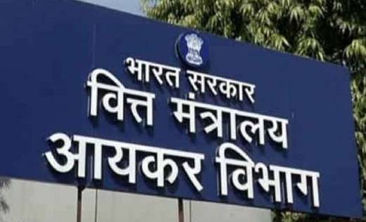चीनी मोबाइल फोन निर्माताओं से जुड़ी इकाइयों पर कर चोरी का आर... - CG Sandesh