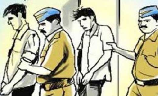 सांकरा : स्कूटी वाहन से 4 किलो गांजा के साथ दो गिरफ्तार.