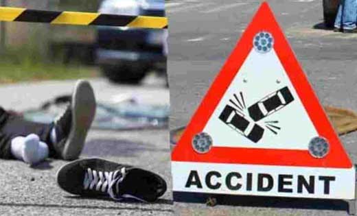 खल्लारी : सड़क दुर्घटना में कंडक्टरसिट में बैठा व्यक्ति गाड़ी में फंस जाने से मौत.
