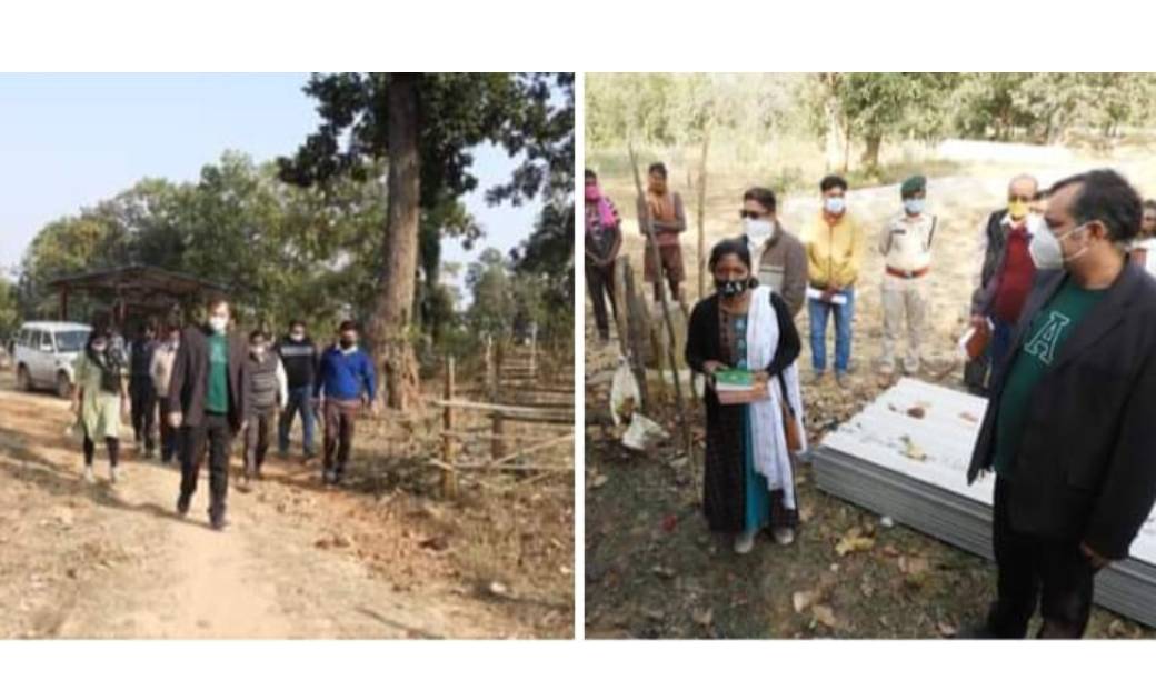 गोठान को स्वालम्बी बनाना रहेगा प्रमुख लक्ष्य...गौठान के निरीक्षण में पहुंचे कलेक्टर सिंह