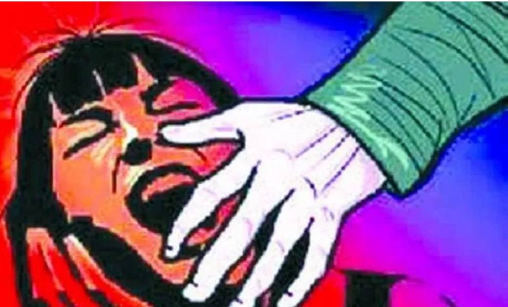 Delhi rape capital : सड़कों पर चलती थी जिंदगी, इंसान रूपी हैव... - CG Sandesh