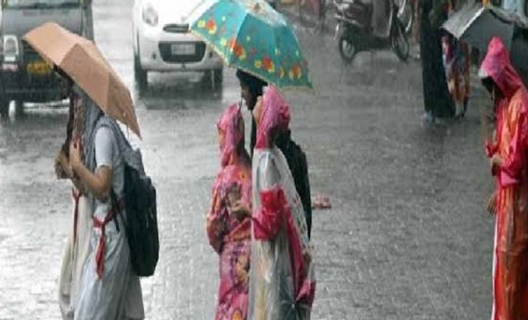 महासमुन्द  जिले में फिर से मौसम ने बदला मिजाज, जिले के कई जगहों पर बारिश होने संभावना