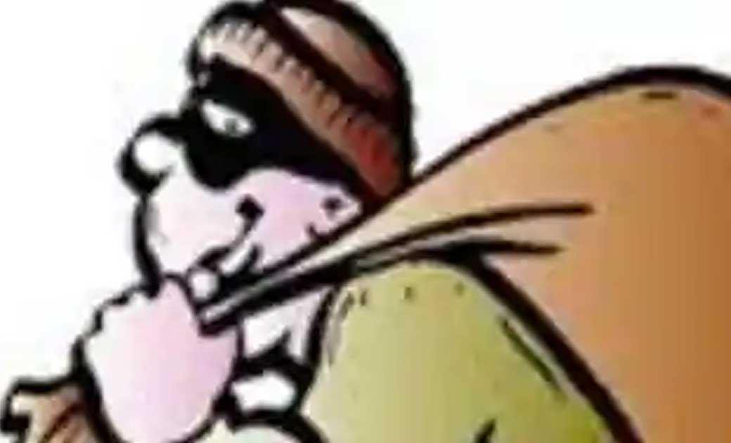 सरायपाली के सुमीत कपड़ा बाजार में 20 लाख की चोरी, अज्ञात के ख़... - CG Sandesh