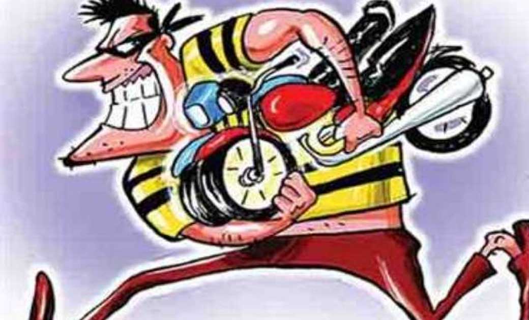 महासमुन्द : रजिस्ट्रार आफिस से मोटर सायकल चोरी, मामला दर्ज.