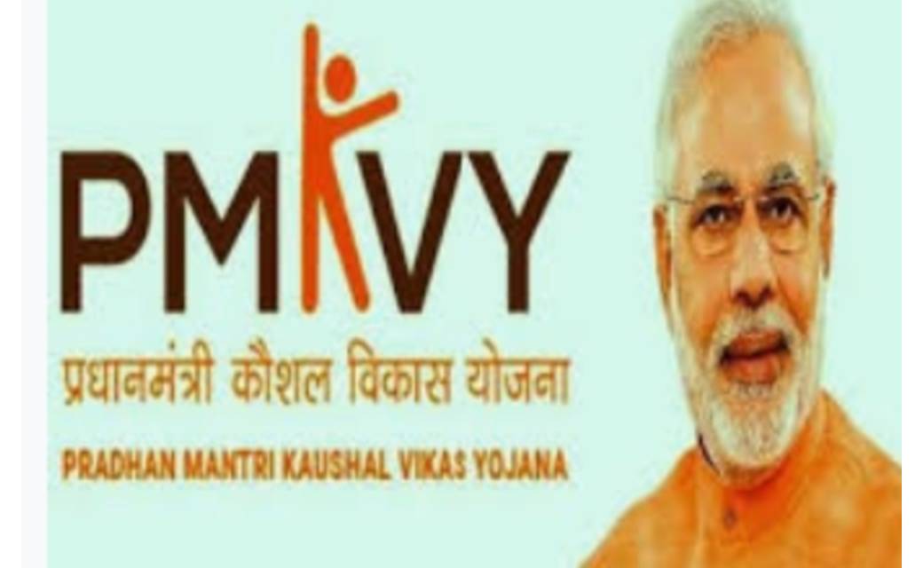 10वी 12वीं पास युवाओं के लिए लाईवलीहुड कालेज में नि:शुल्क प्रशिक्षण प्रारंभ..