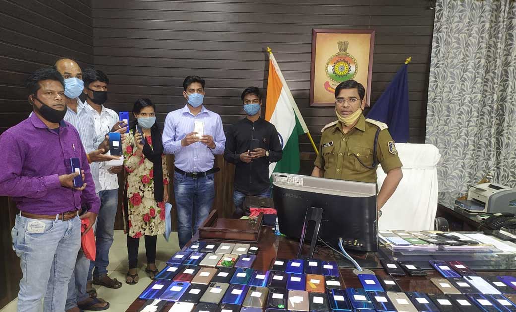 सायबर सेल ने विशेष अभियान चलाकर 110 गुम/चोरी हुए मोबाइल पाने में की सफलता हाशिल…..