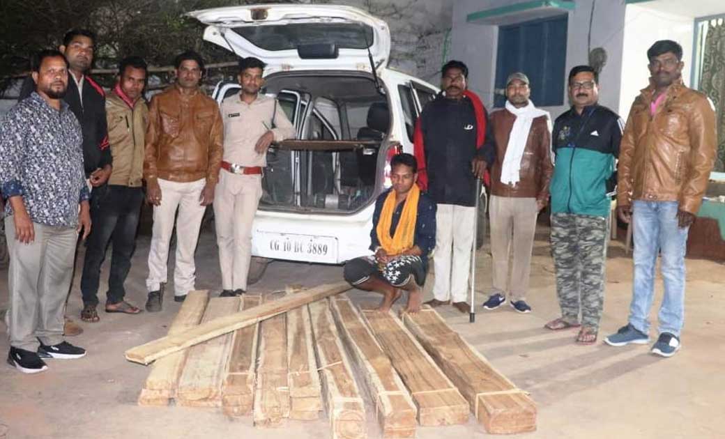 वन विभाग की कार्रवाई: लगभग एक लाख रूपए मूल्य के सागौन चिरान ... - CG Sandesh