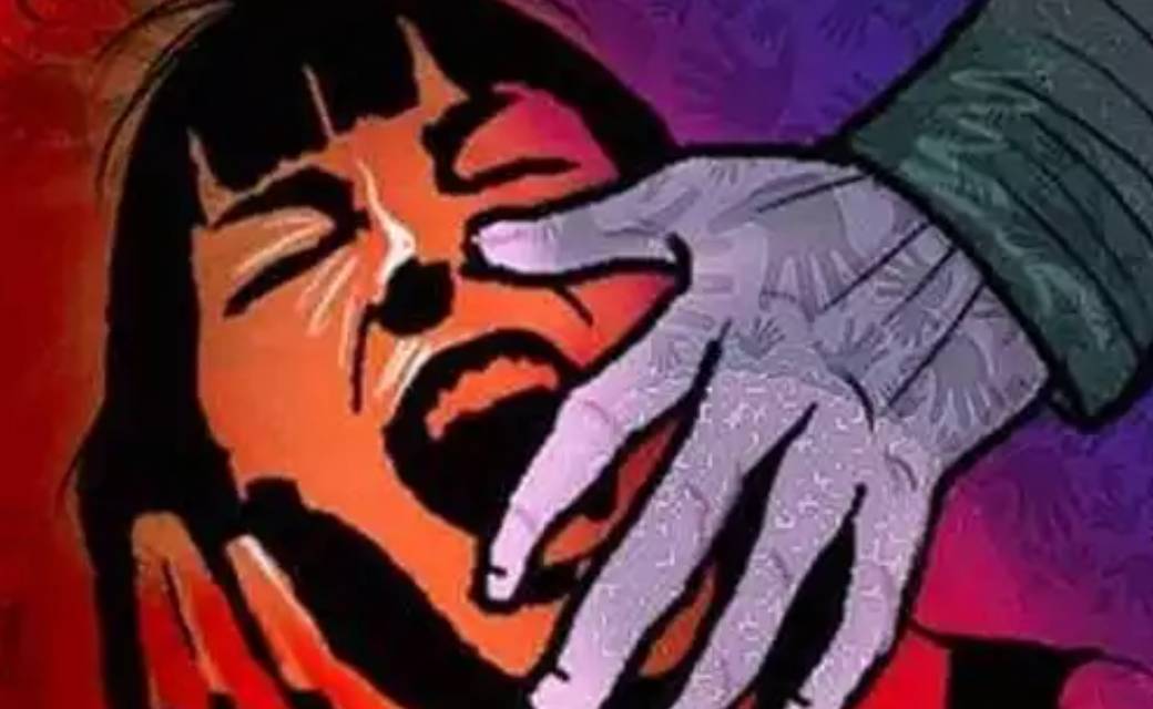 कोमाखान  में एक नाबालिक  से दुष्कर्म ,आरोपी पुलिस गिरफ्त से बाहर