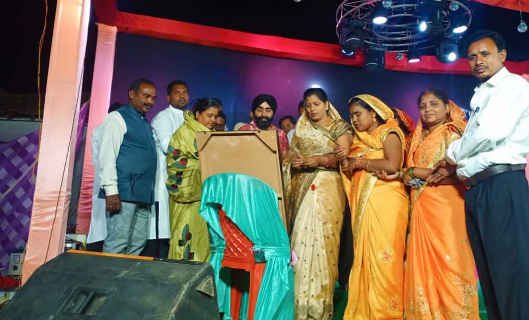 महासमुंद : महाशिवरात्रि पर्व पर ग्राम चिरको में डीजे डांस का आयोजन