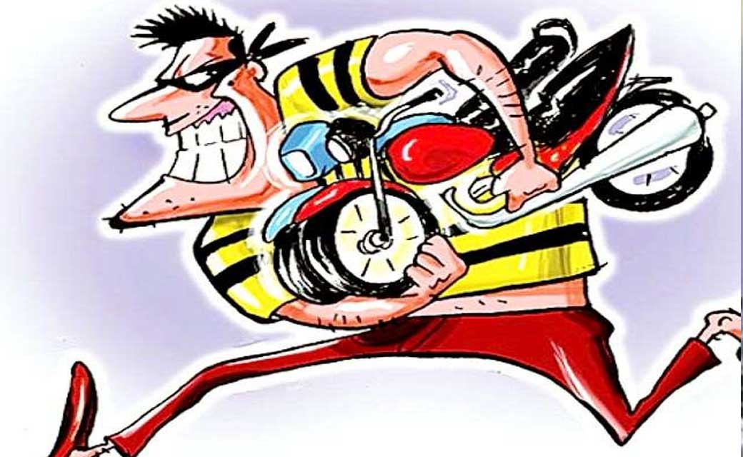 कोमाखान : देशी शराब भट्ठी के पास से मोटर सायकल चोरी. - CG Sandesh