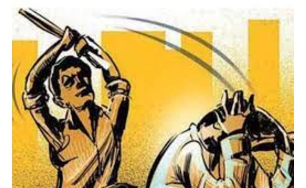 पखांजूर : महुआ बीनने को लेकर गाली गलोज़ व जान से मारने की धमक... - CG Sandesh