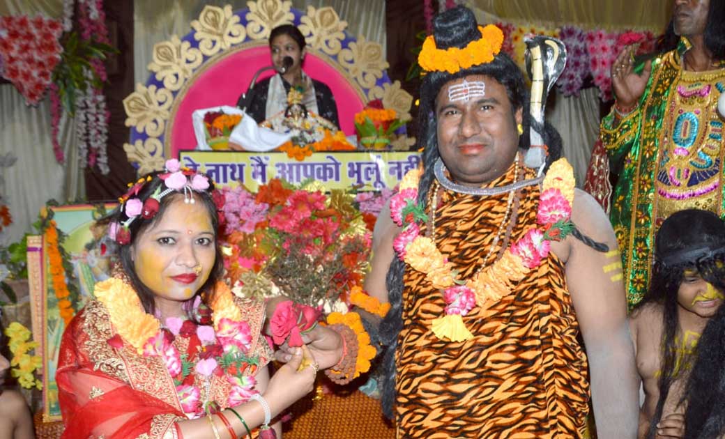 सरायपाली : अग्रवाल धर्मशाला में किया जा रहा भागवत कथा का वाच... - CG Sandesh