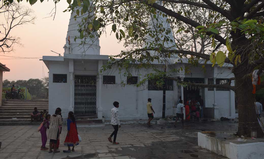 बसना : महाशिवरात्रि के पावन अवसर पर भंवरपुर स्थित शिव पार्वत... - CG Sandesh