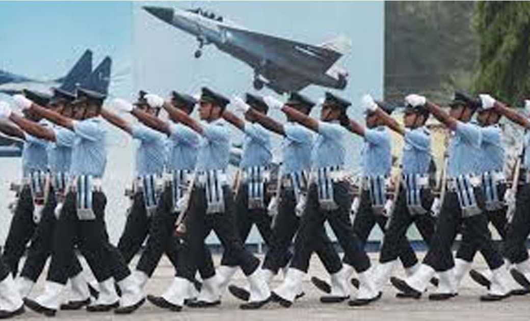 भारतीय वायु सेना में 10वीं, 12वीं और स्नातक पास के लिए विभिन्न पदों पर निकली भर्ती, आवेदन निःशुल्क है....
