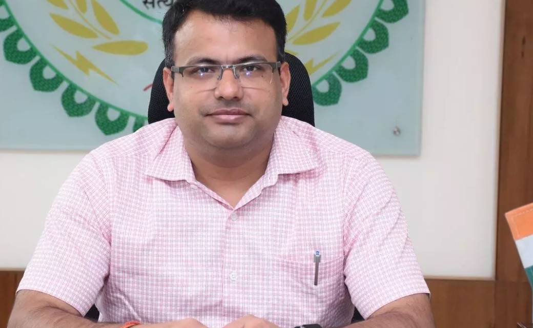 सार्वजनिक स्थलों में बिना मास्क एवं फेसकवर नहीं लगाने वाले :... - CG Sandesh