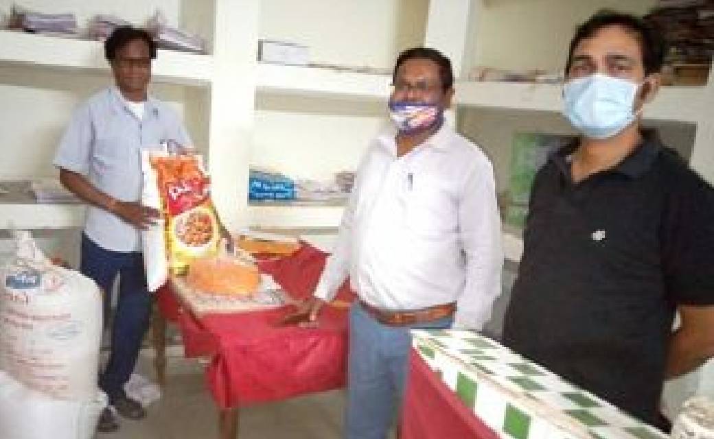 जशपुर : जरूरतमंदों को  उपलब्ध हो सकेगा निशुल्क दाल चावल... बगीचा तहसीलदार  की पहल