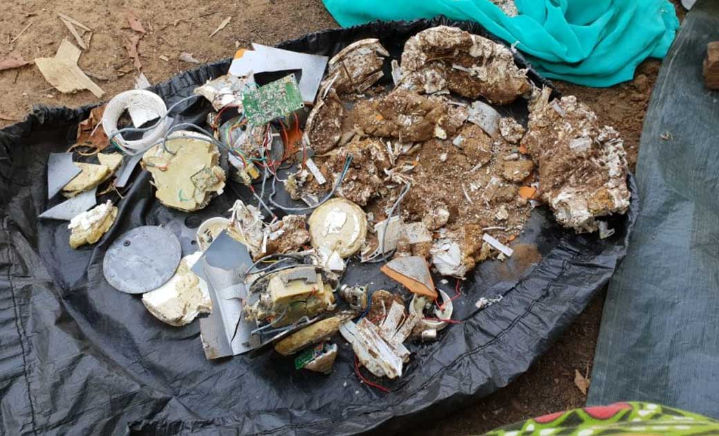 नक्सलियों पर एयर स्ट्राइक का बस्तर पुलिस ने किया खंडन, कहा एयर स्ट्राइक का दावा झूठा