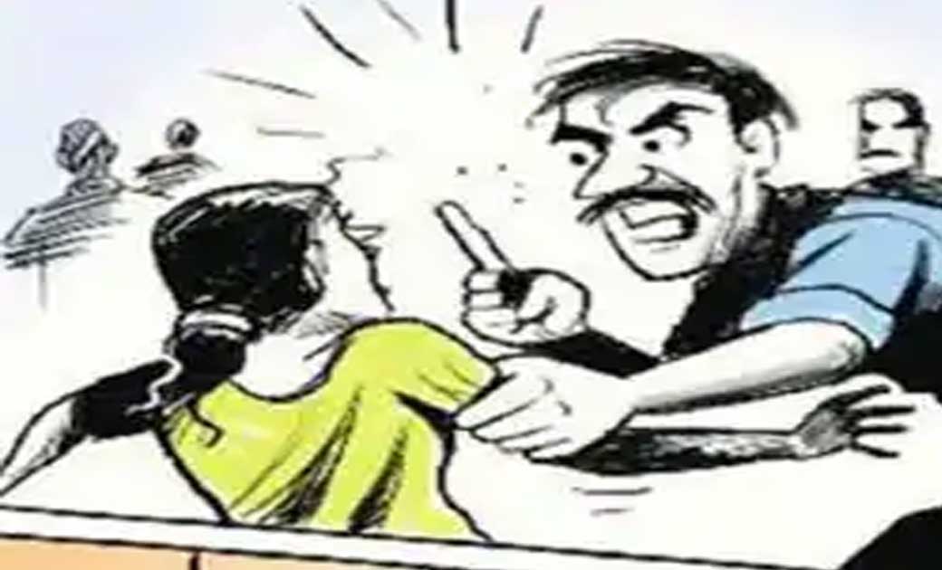 सरायपाली : शराब के नशे में फोन पर मां से क्यो बात करती हो कहकर लकड़ी के पिडहा से हमला मामला दर्ज.