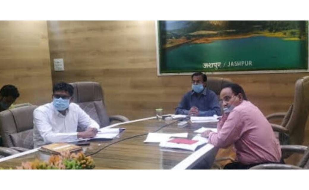 कोरोना संक्रमण से लोगों को बचाने के लिए हर संभव प्रयास हम सभी को करना होगा : अमरजीत भगत