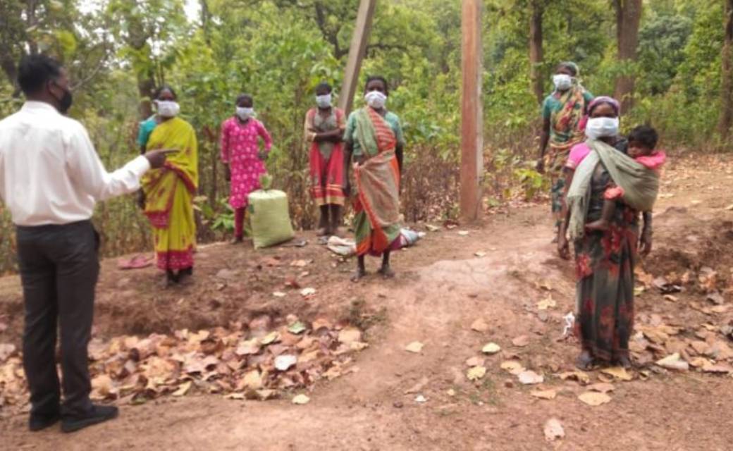 एन्टी कोरोना कैम्पेन के तहत  ग्रामीण इलाकों में लगातार चलाया जा रहा  जागरूकता अभियान