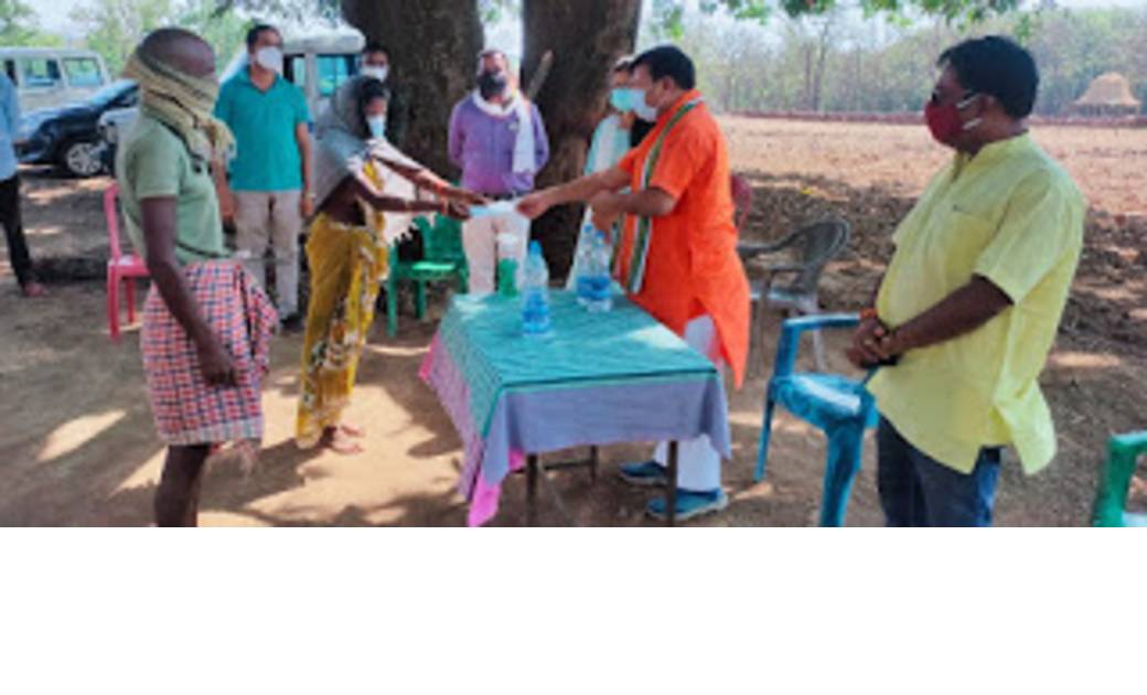 आकाशीय बिजली से मौतों का सिलसिला जारी.....एक ही परिवार के 3 लोगों की मौत के बाद फिर से एक व्यक्ति की हुई मौत