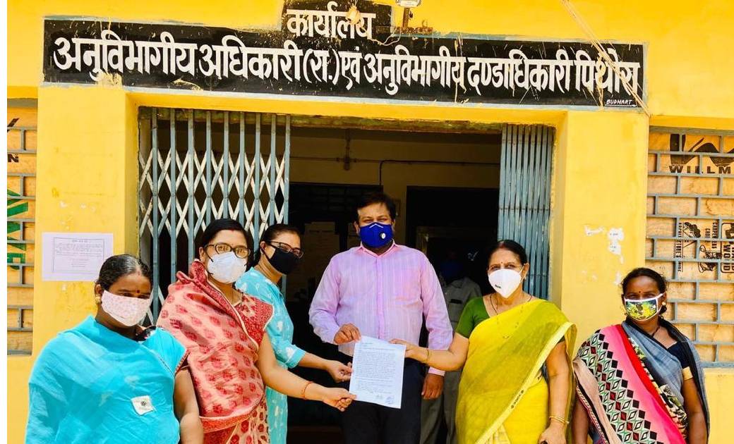बोदले के पक्ष में महिला मोर्चा की टीम आयी सामने पर्याप्त सुर... - CG Sandesh