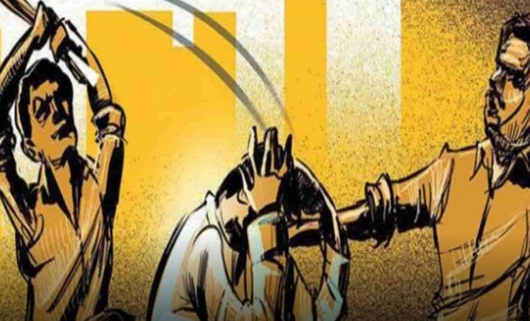 बिना बंटवारे की जमीन पर बोर मशीन लगाने से भाई ने की मारपीट - CG Sandesh