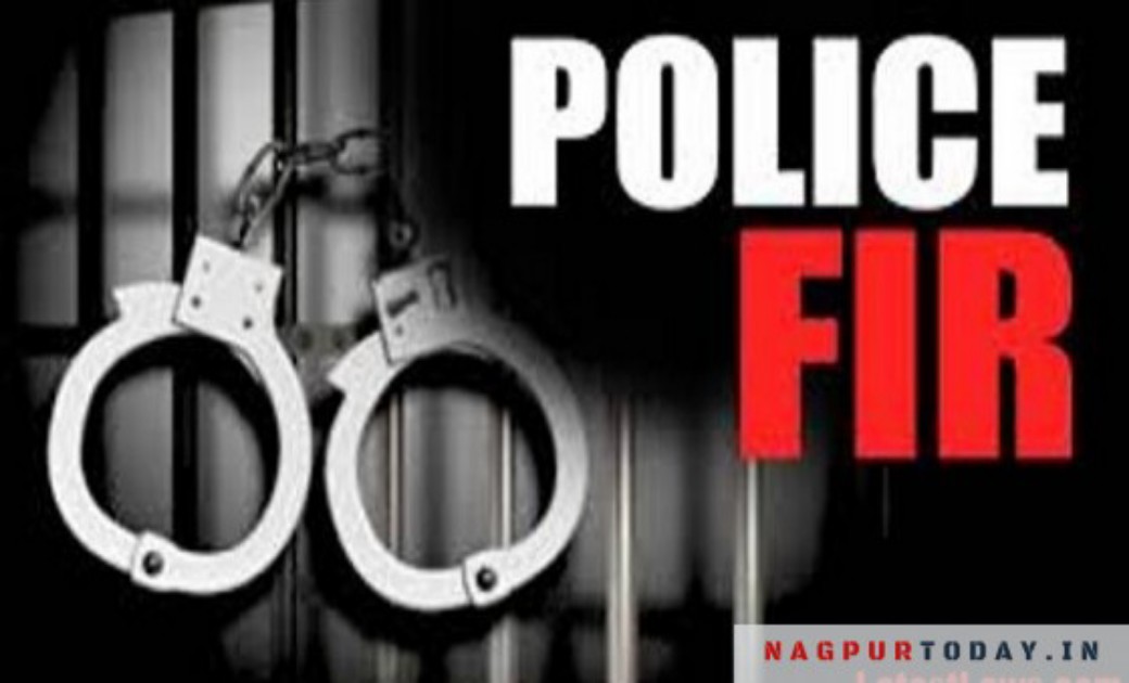 दुकान का शटर गिराकर अंदर भीड़ कर बेचे जा रहे थे सामान, 07 दुकान संचालक पर  एफआईआर…..