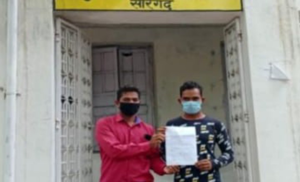 सारंगढ में एक बार फिर खाकी हुई दागदार....पुलिसकर्मियों पर फि... - CG Sandesh