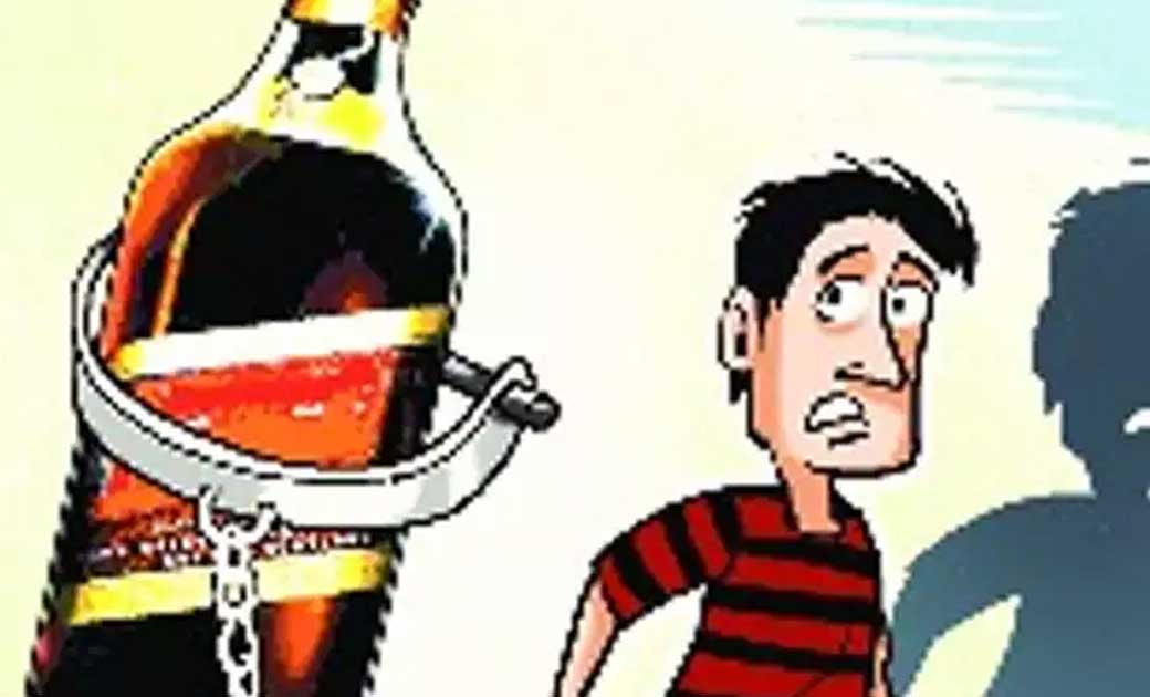 कांकेर : मुखबिर की सुचना पर महुआ शराब बेचने वाला पकड़ाया. - CG Sandesh