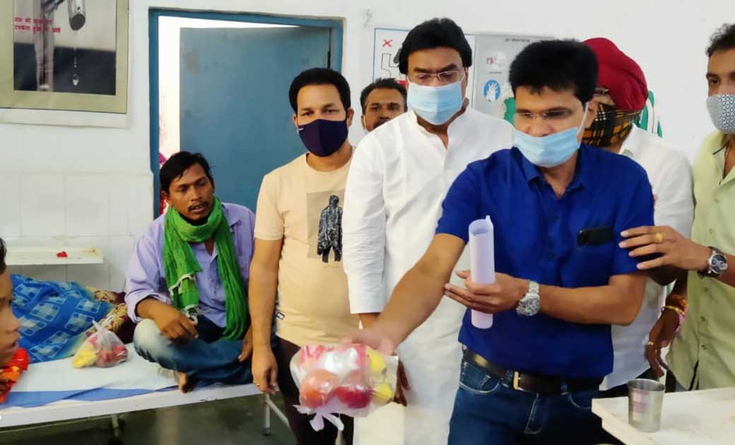 राहुल गांधी के जन्मदिवस के अवसर पर पिथौरा के युवा कांग्रेस न... - CG Sandesh